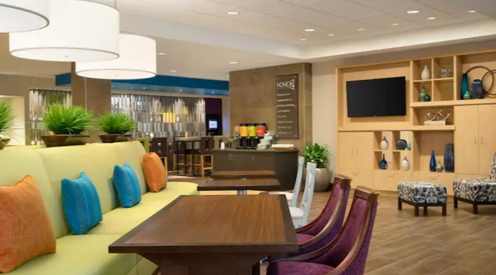 Home2 Suites By Hilton Wichita Northeast Εξωτερικό φωτογραφία